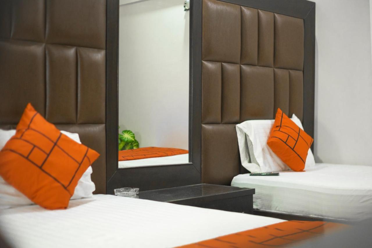 Goho Rooms Badar การาจี ภายนอก รูปภาพ