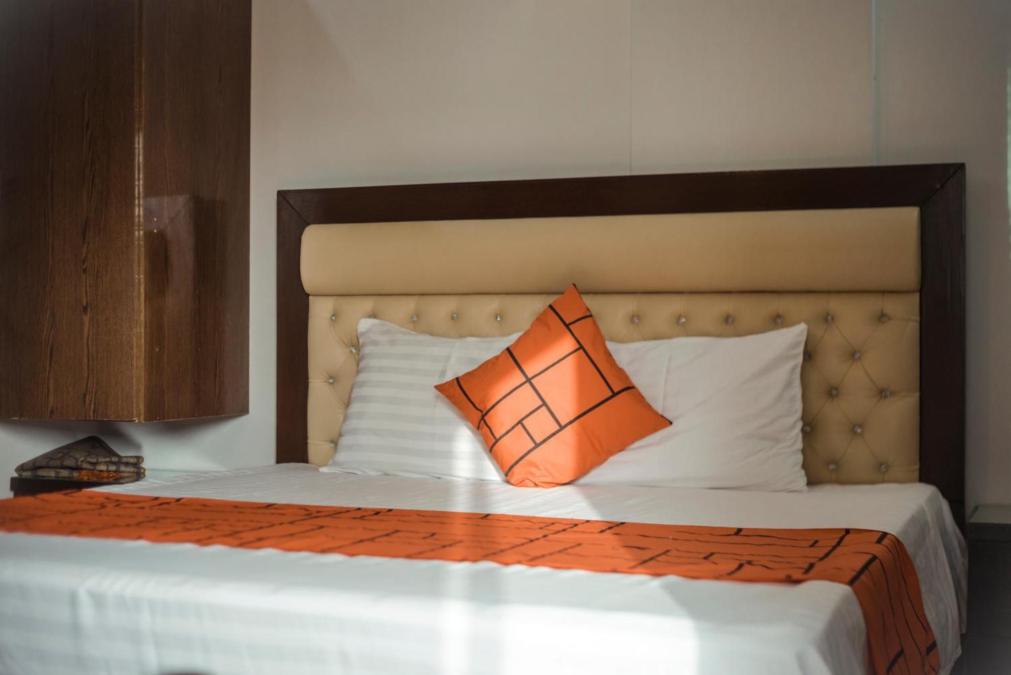 Goho Rooms Badar การาจี ภายนอก รูปภาพ