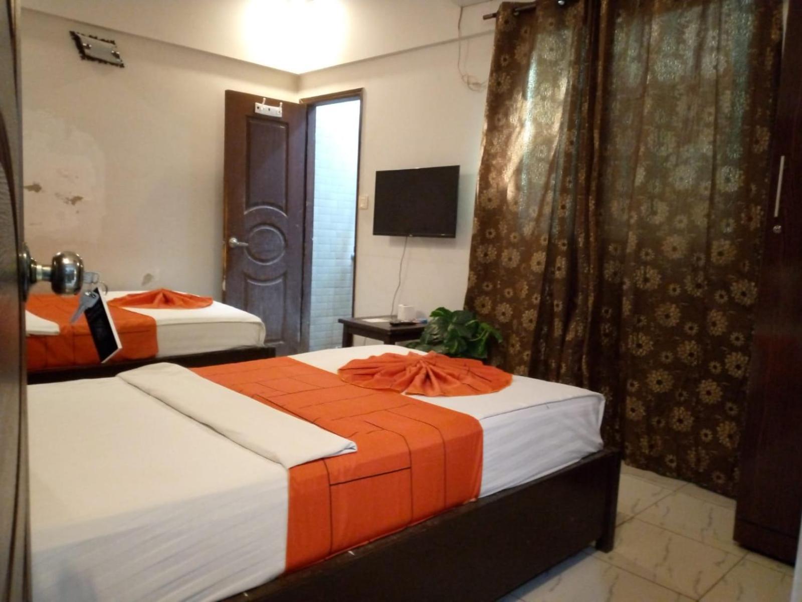 Goho Rooms Badar การาจี ภายนอก รูปภาพ