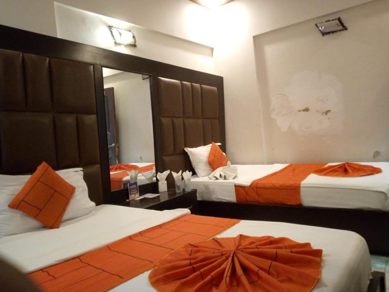 Goho Rooms Badar การาจี ภายนอก รูปภาพ